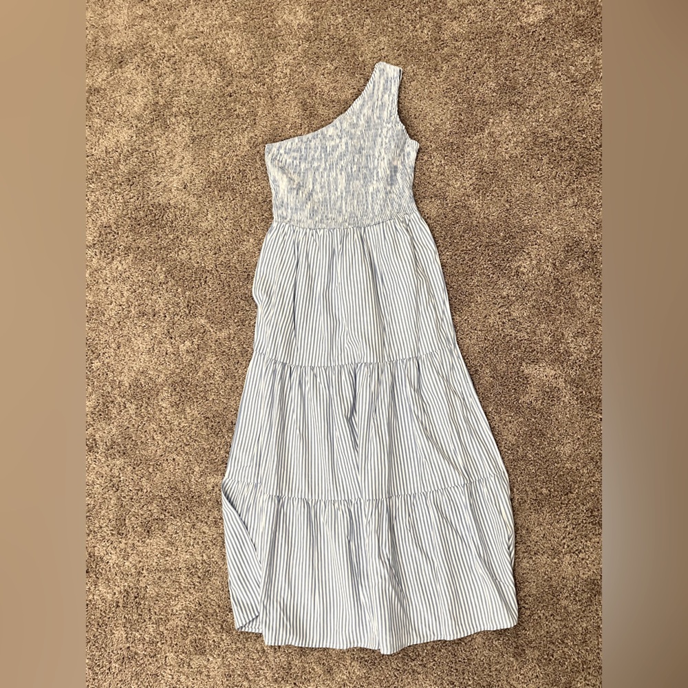 Off shoulder dress